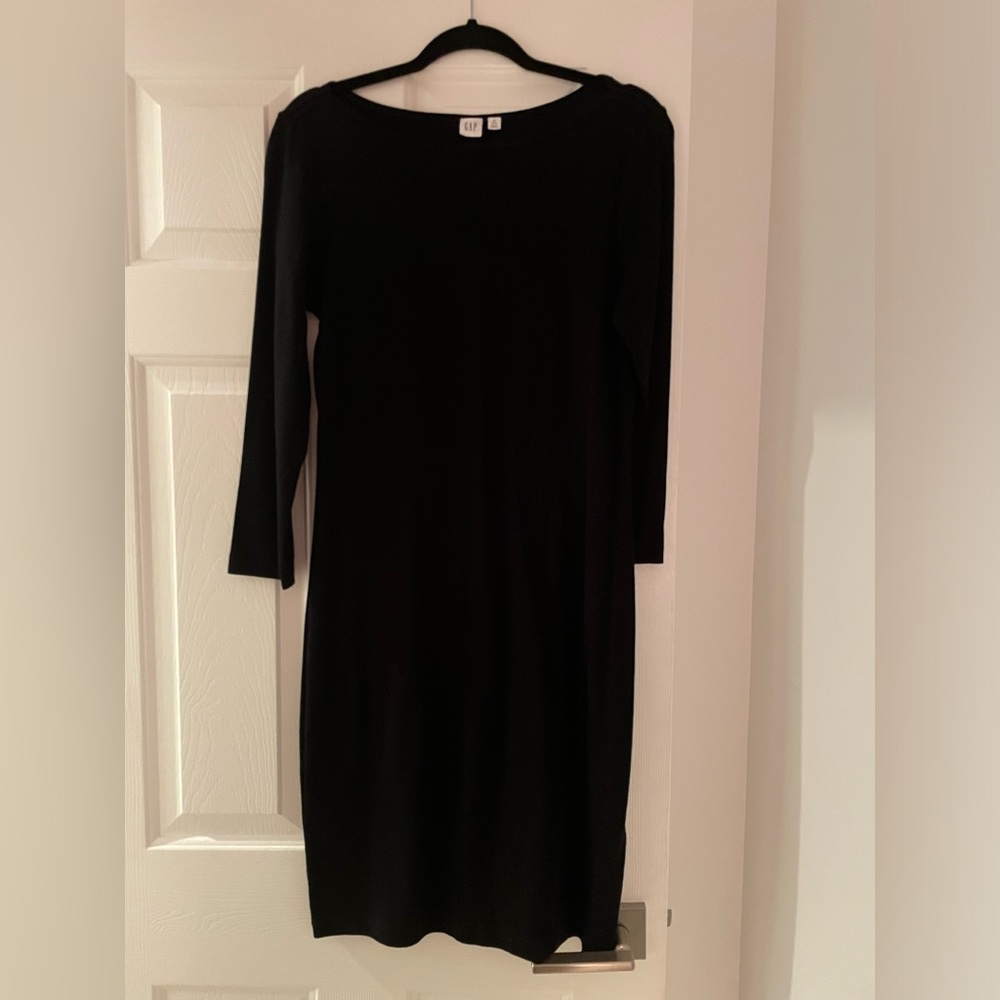 NWOT Gap Medium Tall black boatneck dress